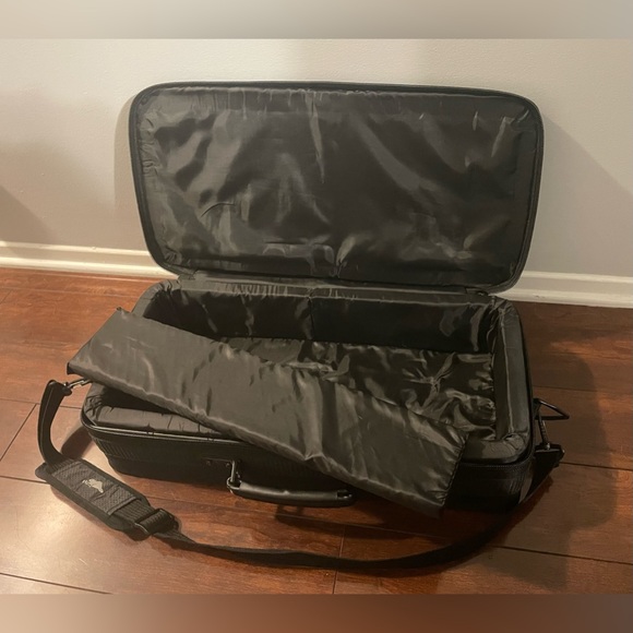 Bushnell Travel scope tripod case - with padding, insert and strap 🔎 - Picture 3 of 14